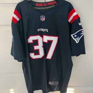 Damien Harris Mens XL New England Patriots Jersey